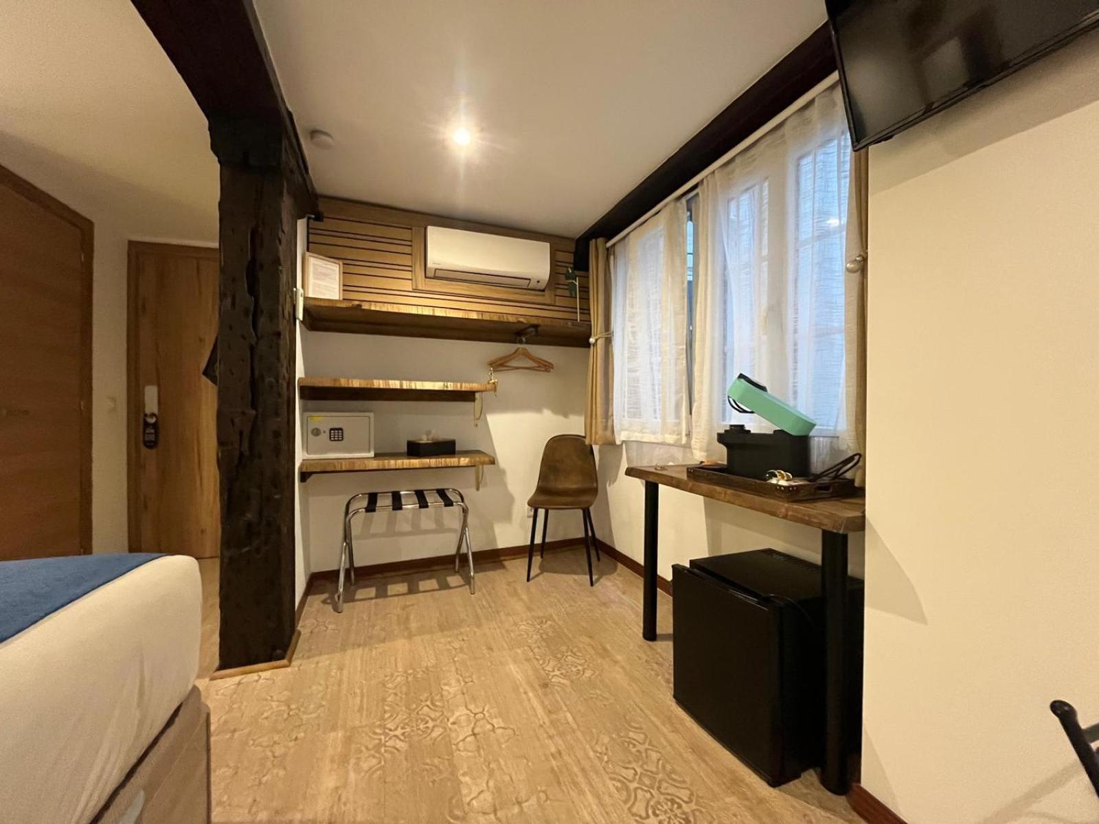 Homestay Emilysuites - Centro Historico Malaga